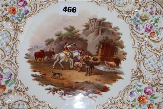 A Meissen circular dish, diameter 29cm